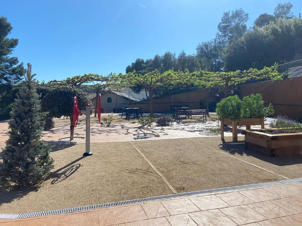 Jardín biosaludable Residencia de ancianos Baix Llobregat